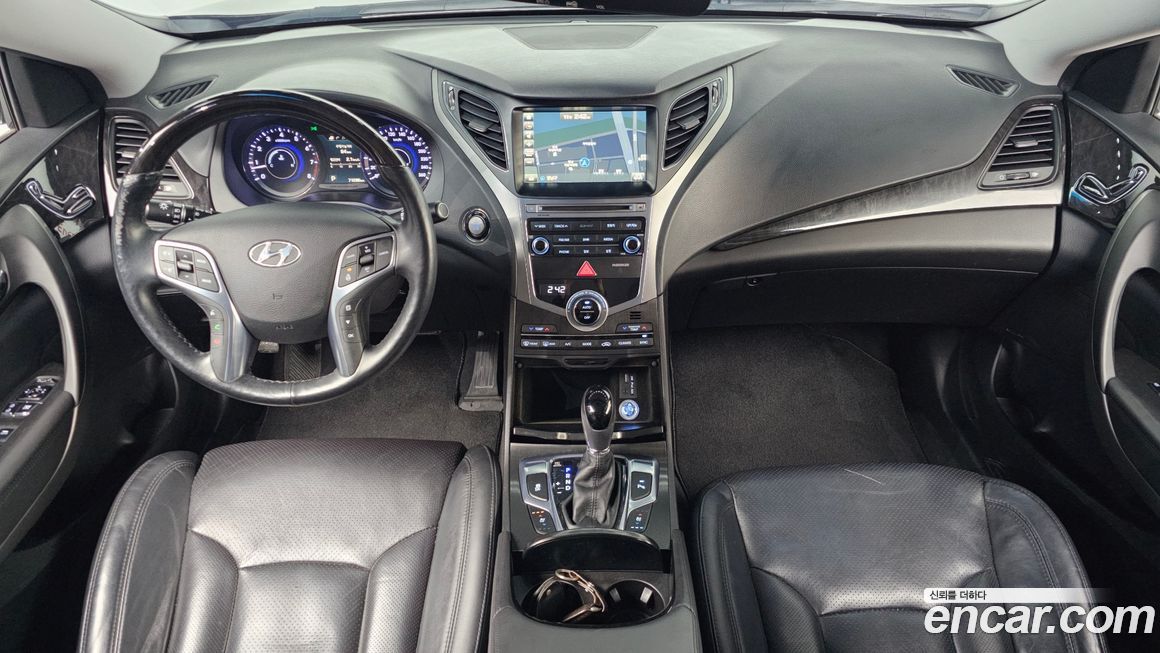 Hyundai Grandeur 2015