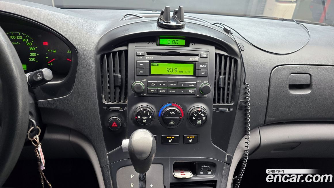 Hyundai Starex 2015