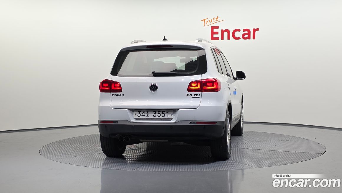 Volkswagen Tiguan 2015