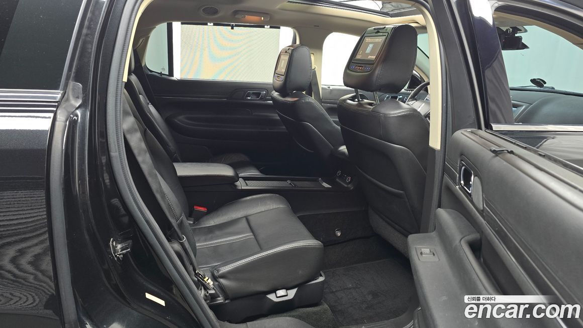Lincoln MKT 2014