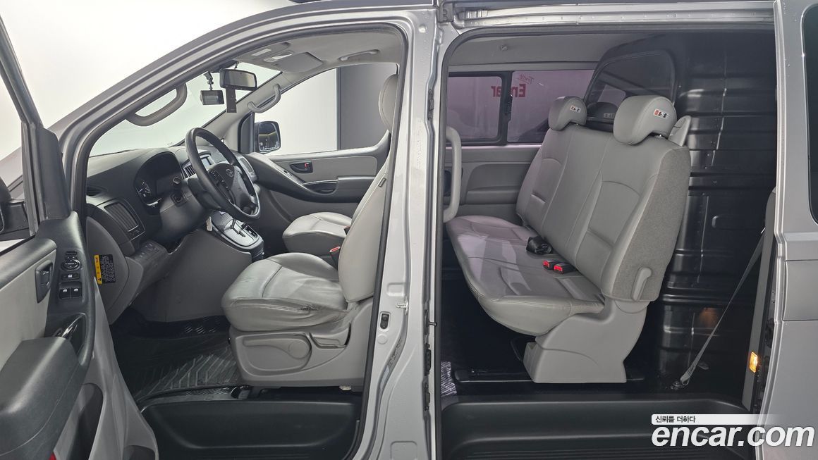 Hyundai Starex 2017