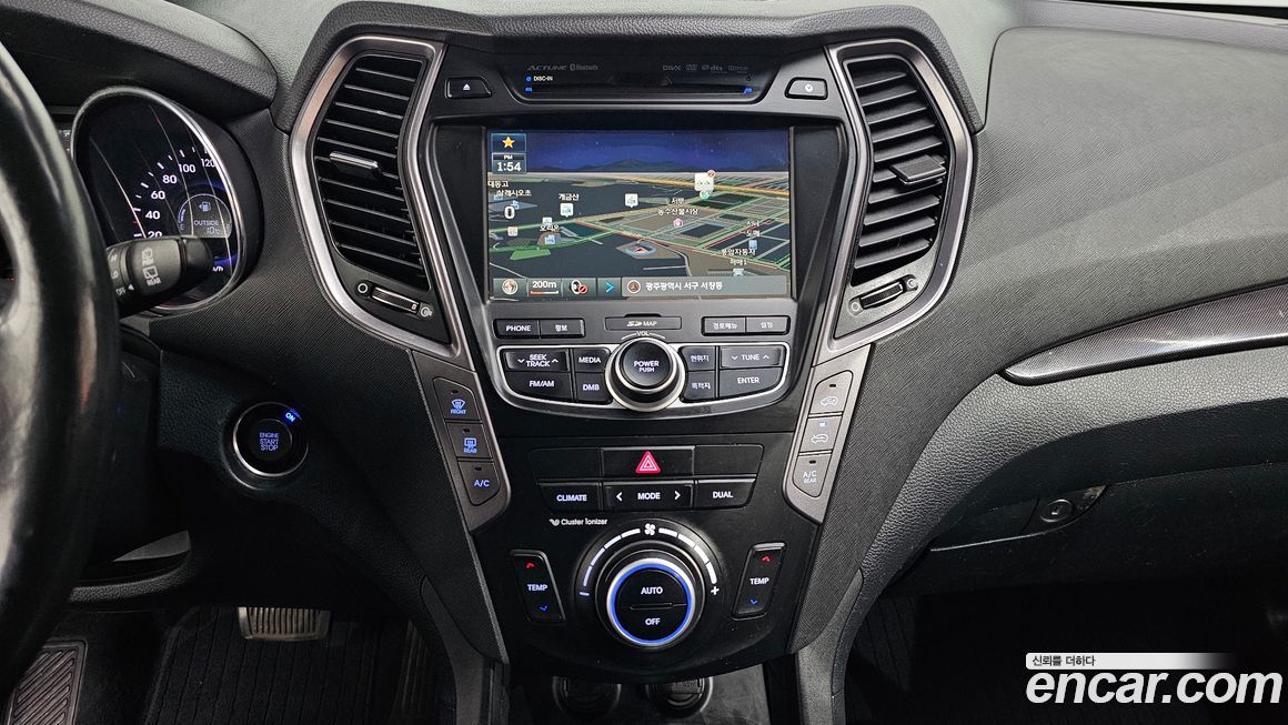 Hyundai Santafe 2015