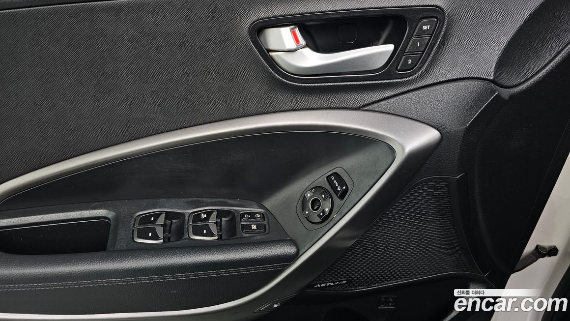 Hyundai Santafe 2015