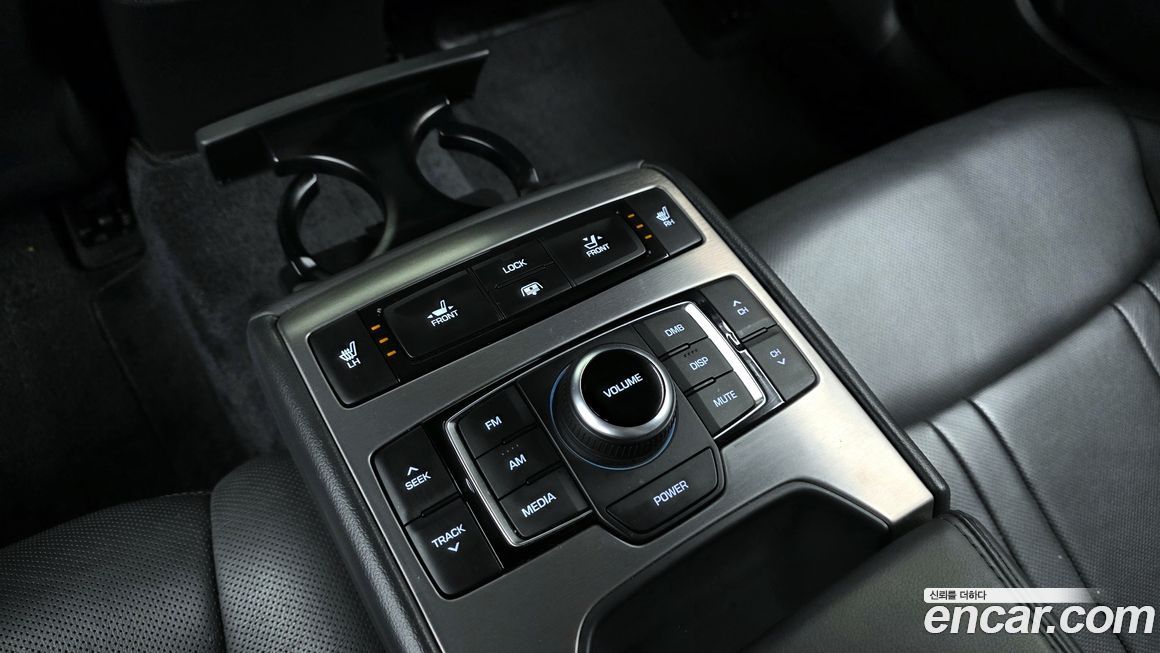 Hyundai Genesis 2014