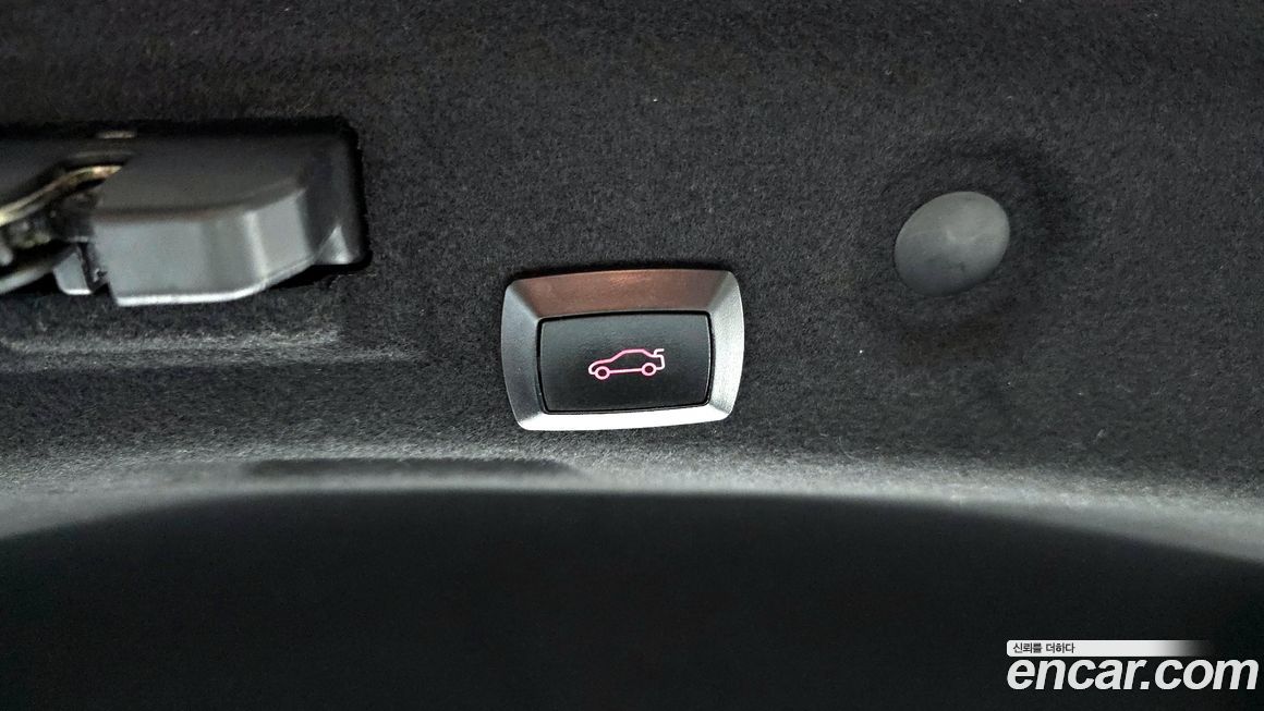 Renault-KoreaSamsung SM6 2020