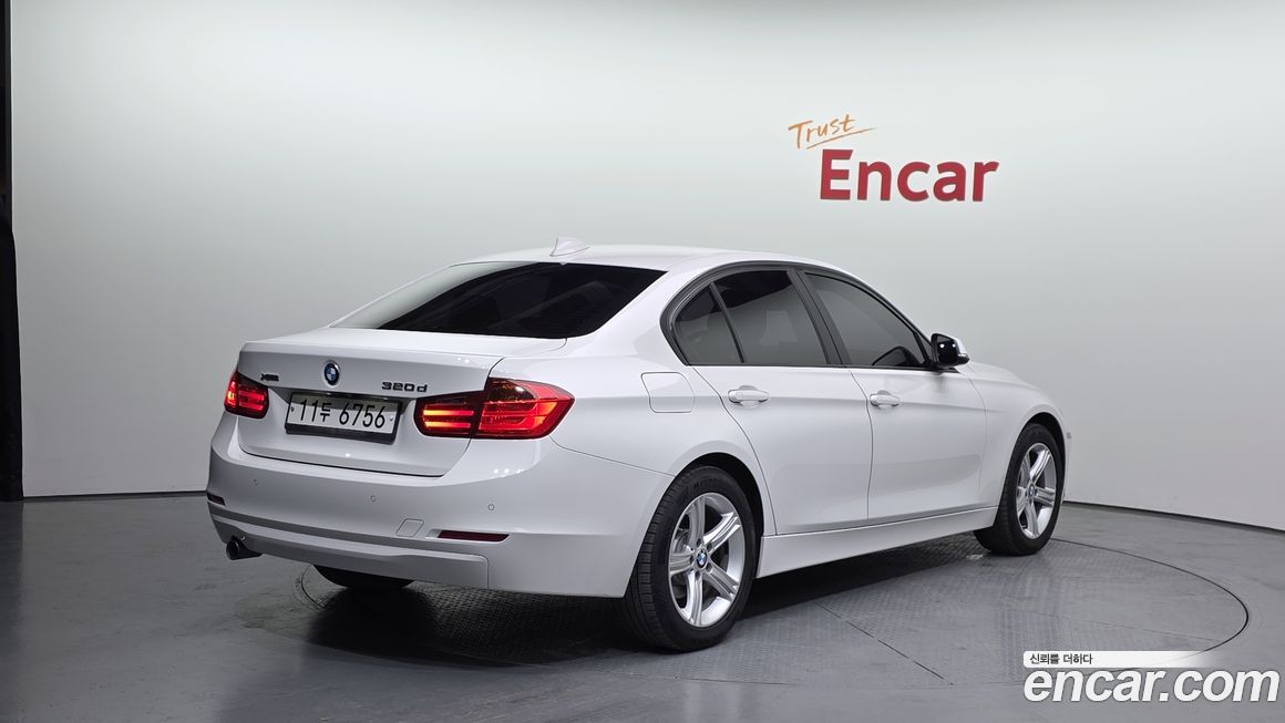 BMW 3-Series 2015