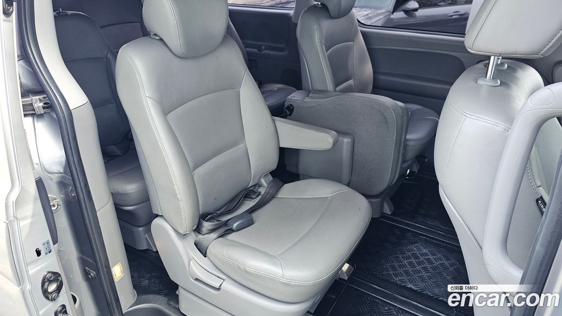 Hyundai Starex 2017