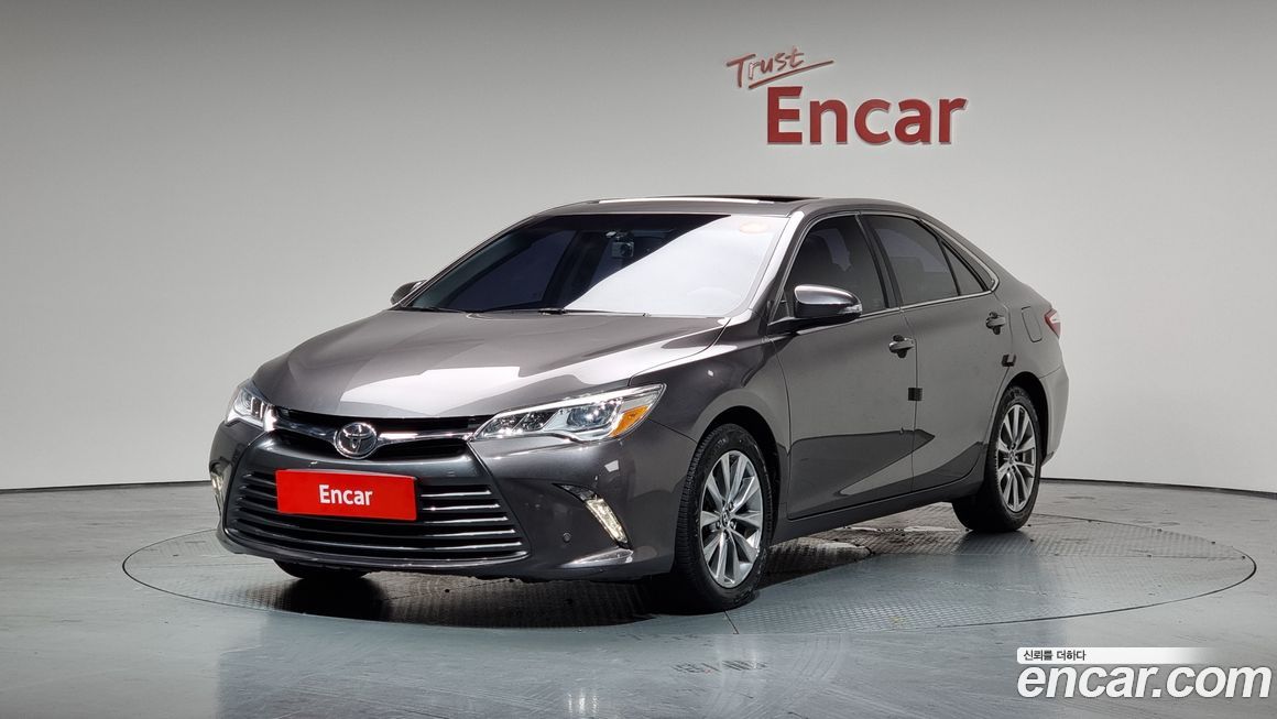 Toyota Camry 2015