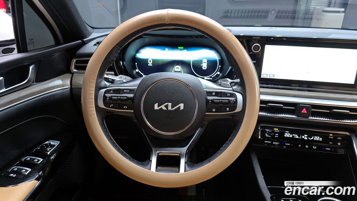 Kia K5 2023