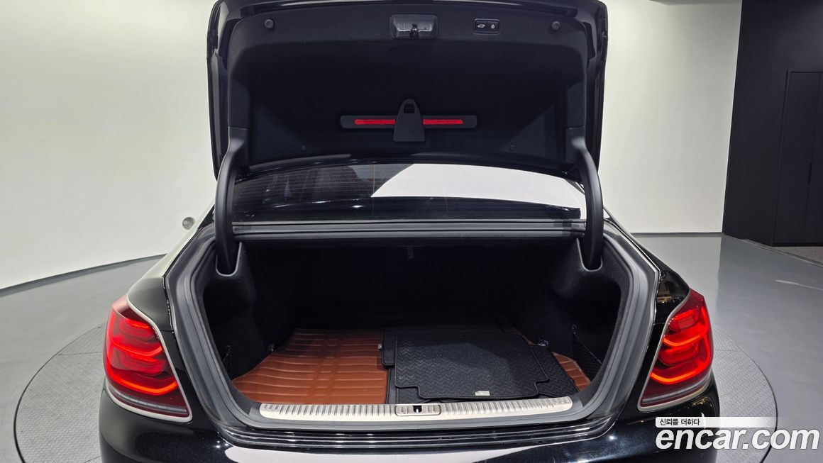 Kia K9 2019