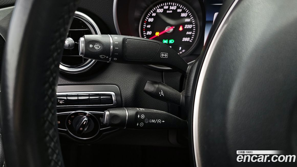 Mercedes-Benz C-Class 2016