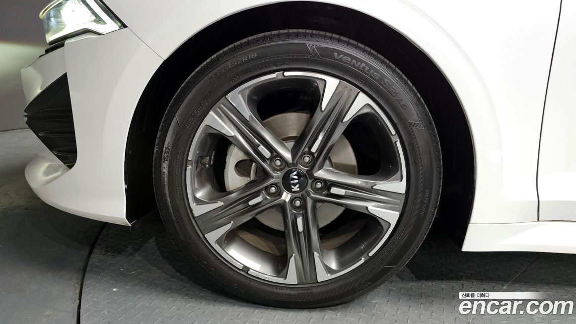 Kia K5 2021