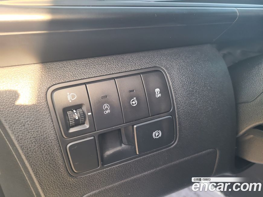Hyundai Staria 2022