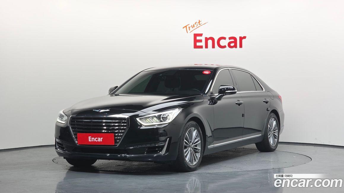 Genesis EQ900 2017