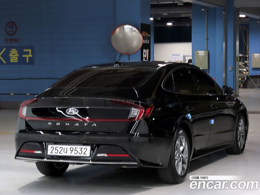 Hyundai Sonata 2022