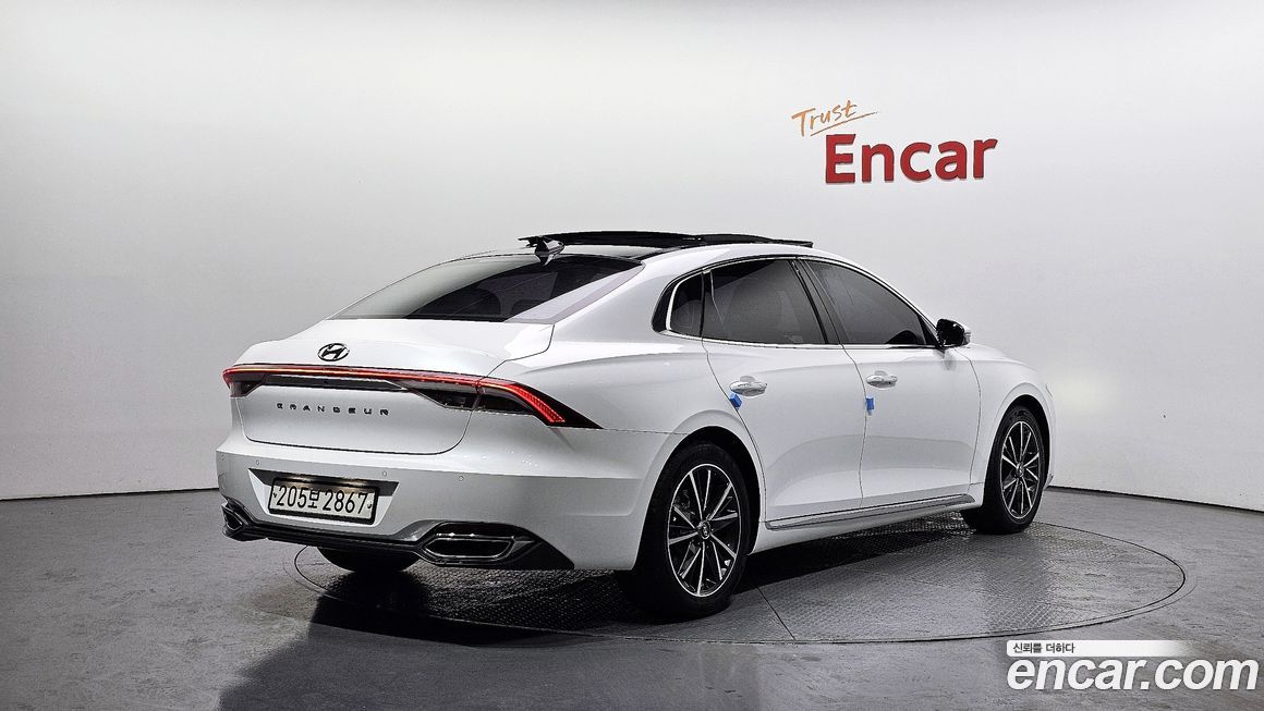 Hyundai Grandeur 2020