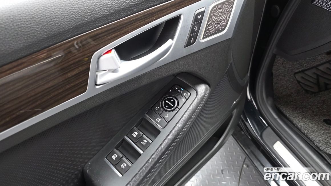 Genesis G80 2017