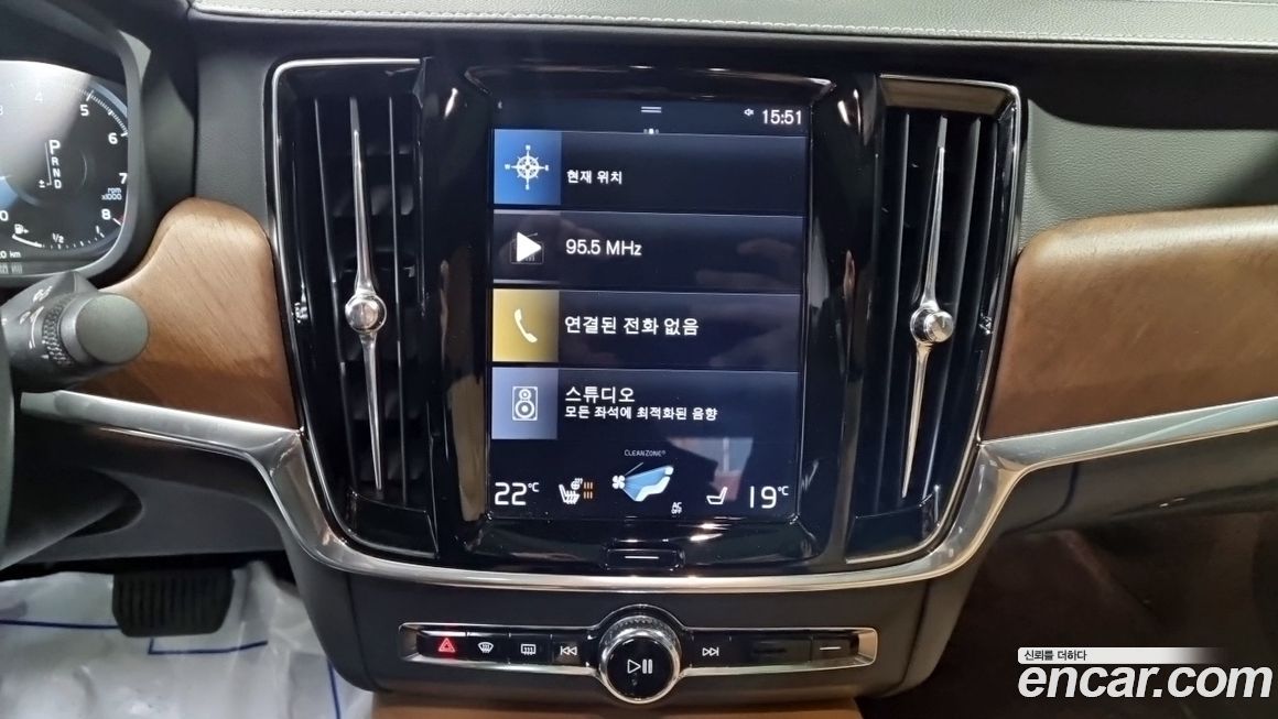 Volvo S90 2019