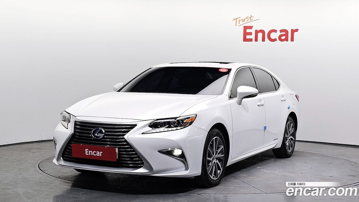 Lexus ES 2016