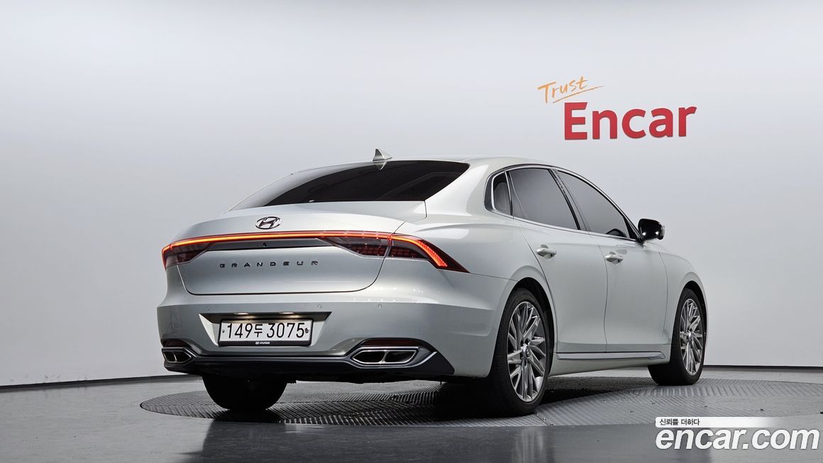 Hyundai Grandeur 2020