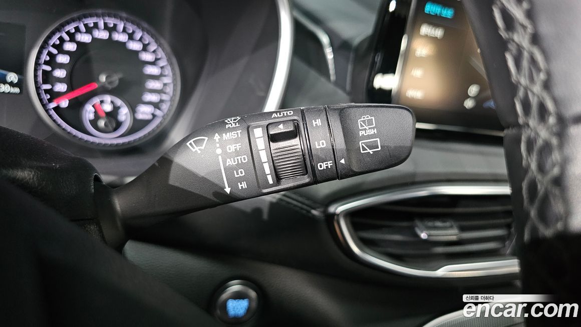Hyundai Santafe 2022