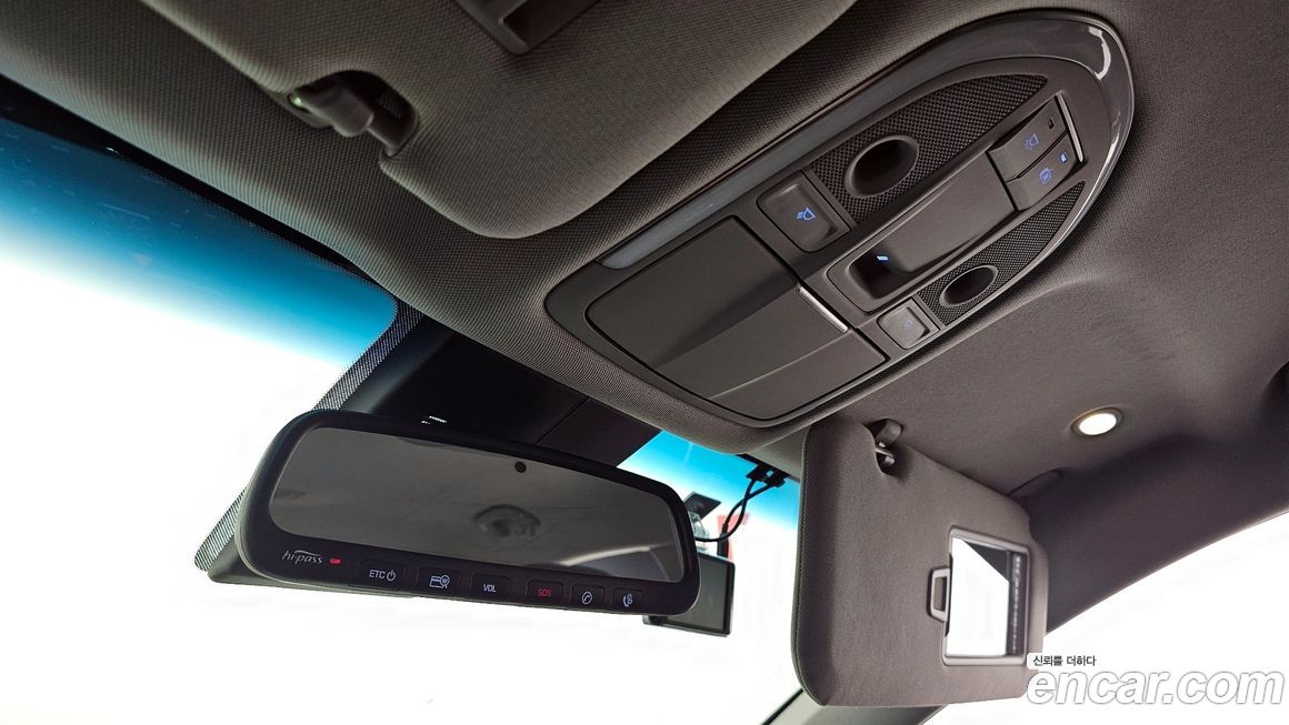 Hyundai Genesis 2016