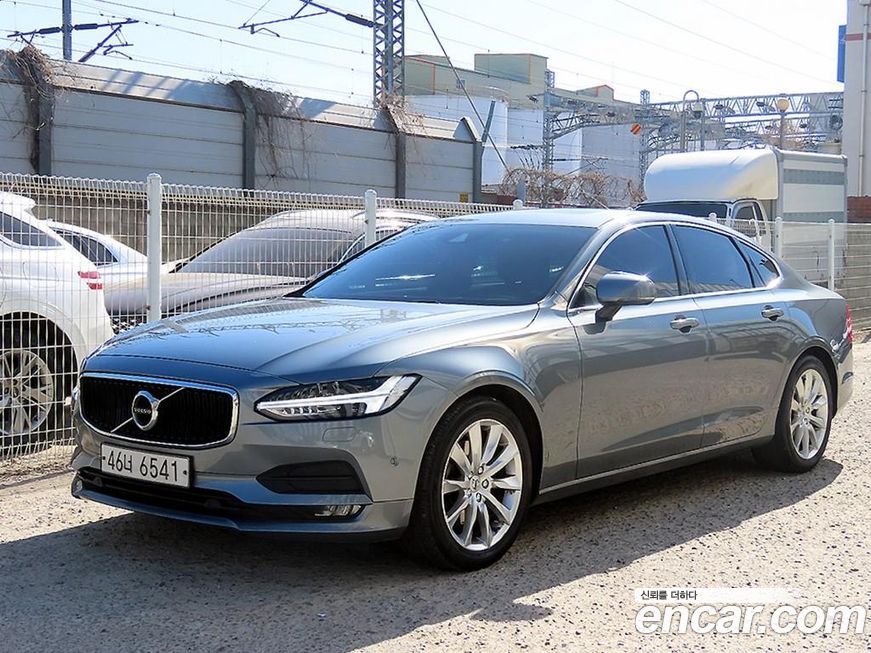 Volvo S90 2017