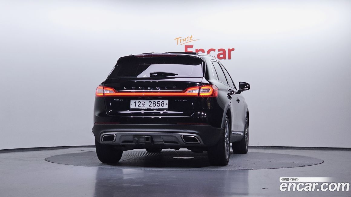 Lincoln MKX 2018