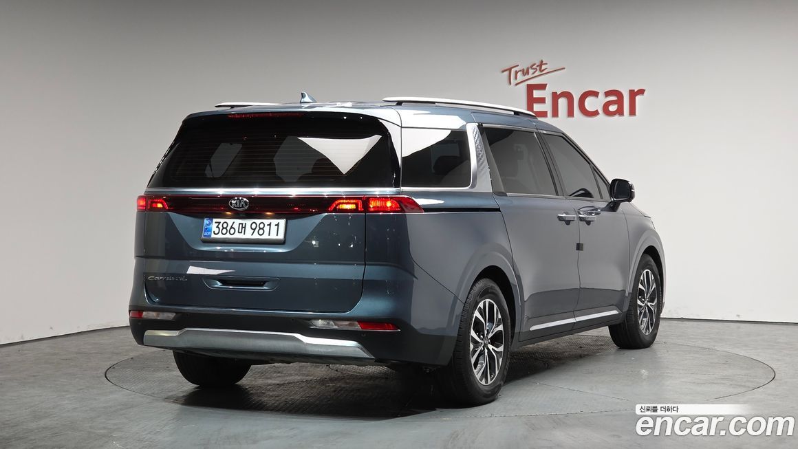 Kia Canival 2021