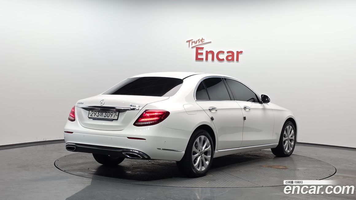 Mercedes-Benz E-Class 2019