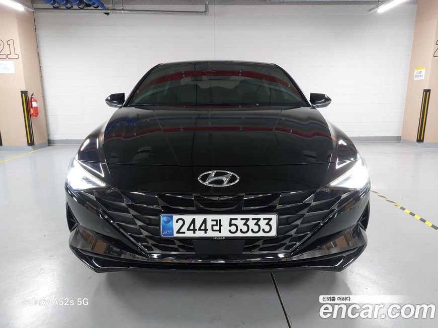 Hyundai AVANTE 2021