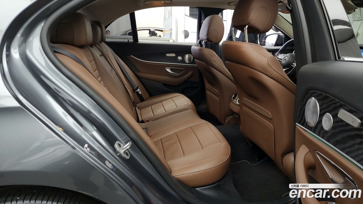 Mercedes-Benz E-Class 2019