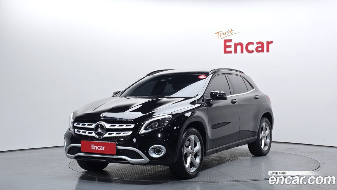 Mercedes-Benz GLA-Class 2018