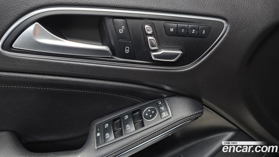 Mercedes-Benz GLA-Class 2018