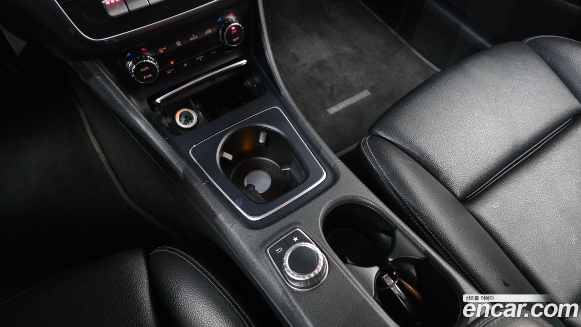 Mercedes-Benz GLA-Class 2018