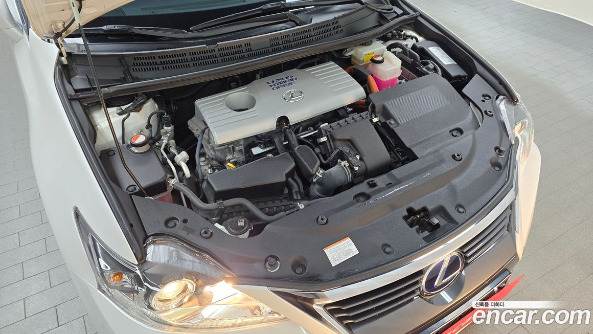 Lexus CT200h 2016