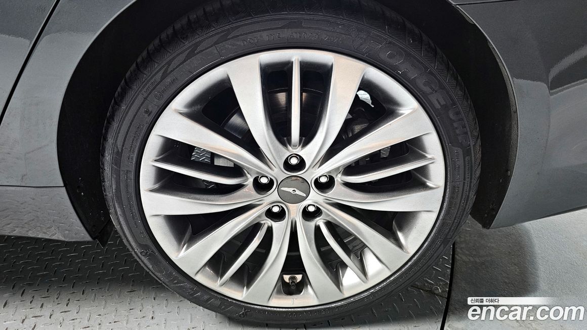 Genesis G80 2019