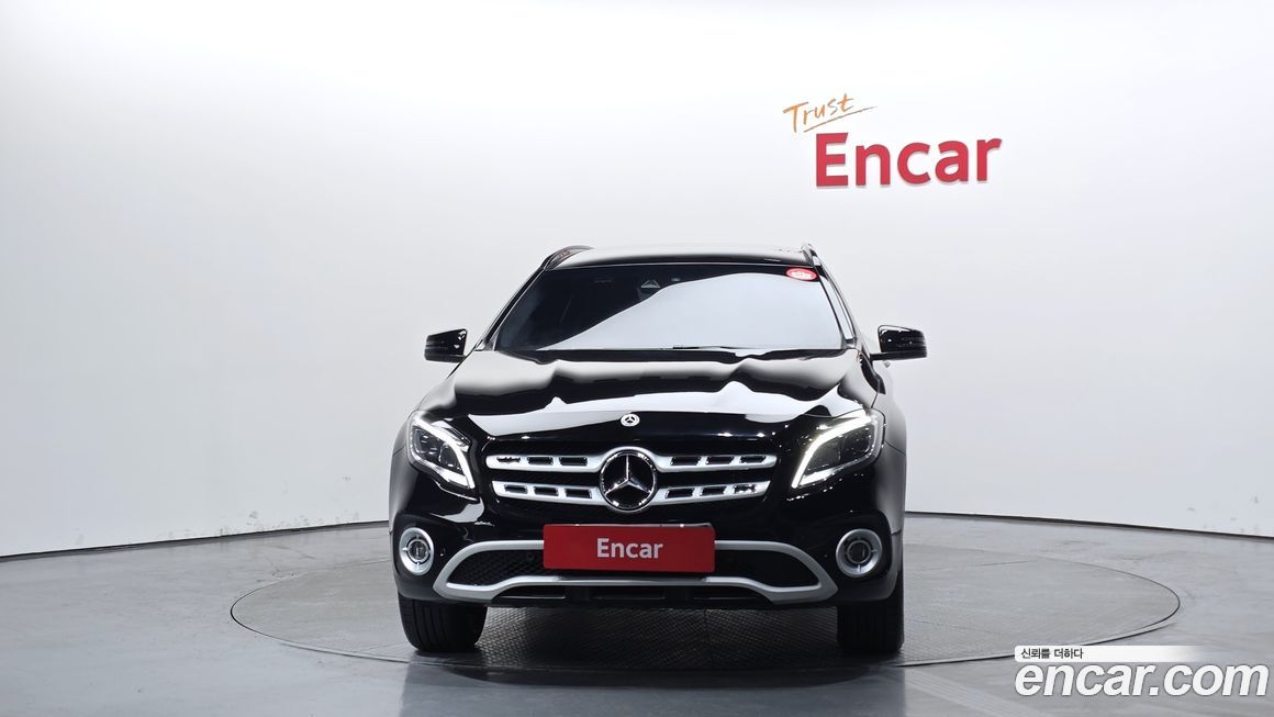 Mercedes-Benz GLA-Class 2018