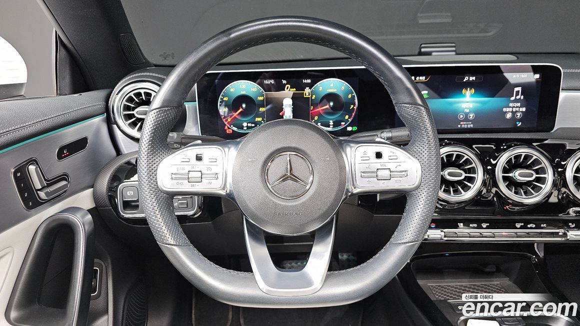 Mercedes-Benz CLA-Class 2020