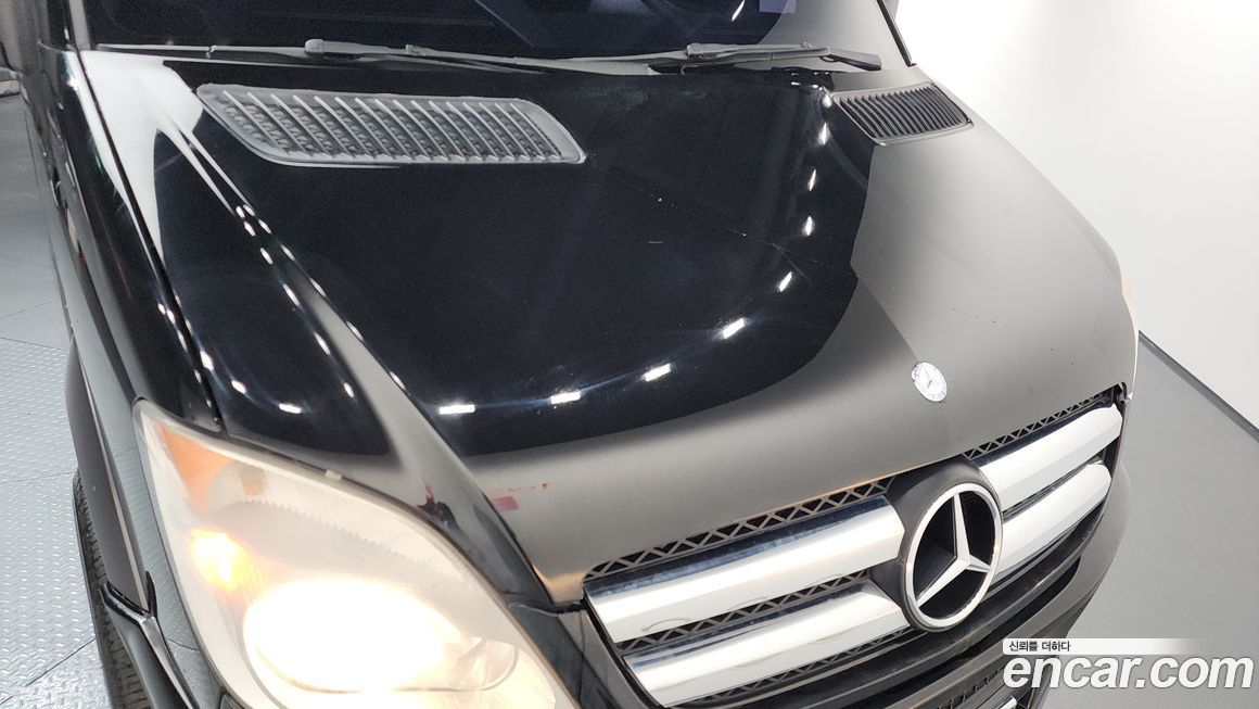 Mercedes-Benz Sprinter 2012