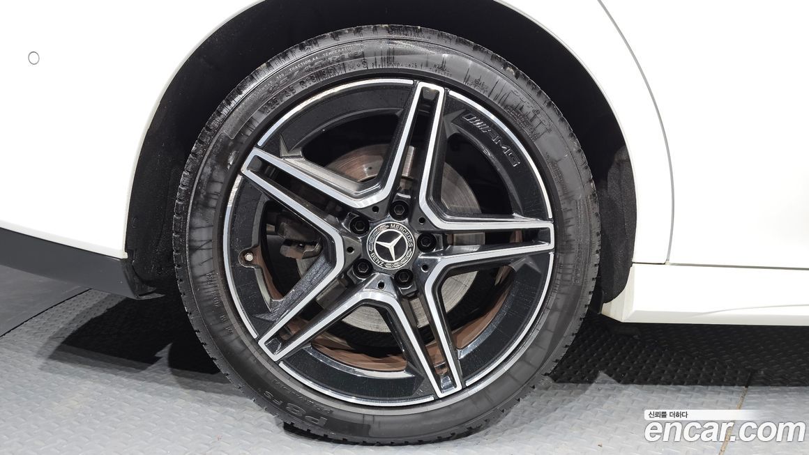 Mercedes-Benz CLA-Class 2020