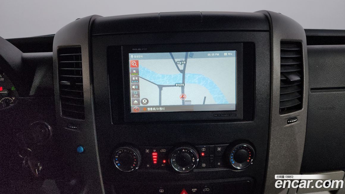 Mercedes-Benz Sprinter 2012