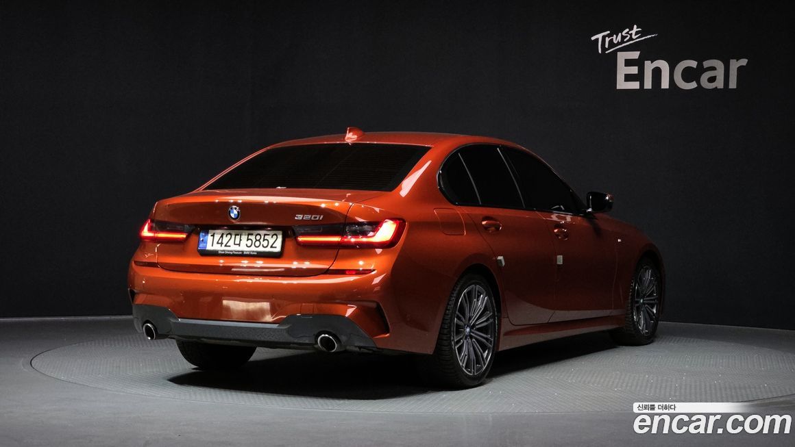 BMW 3-Series 2021
