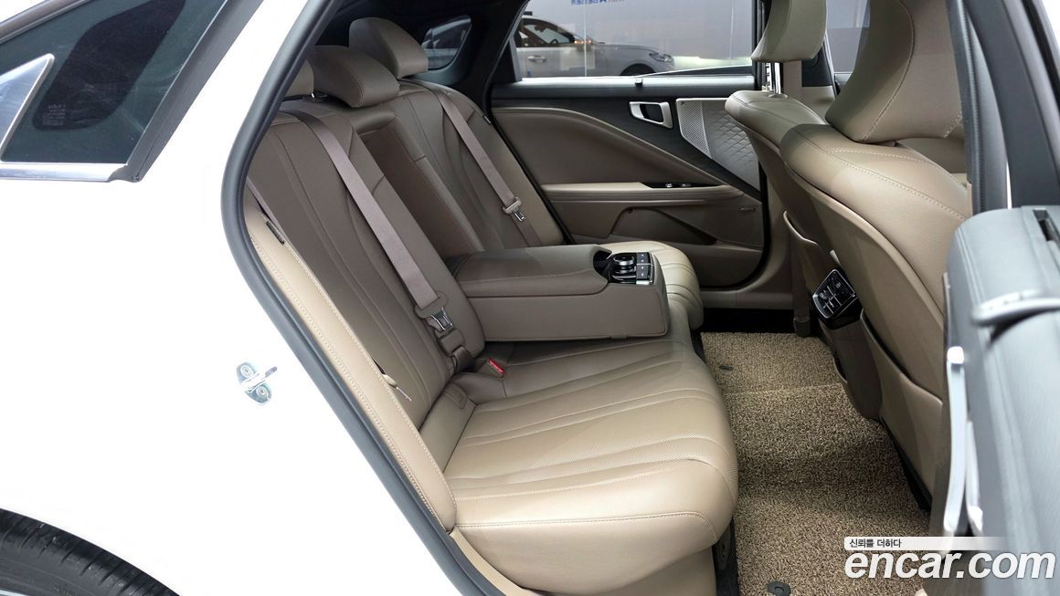 Kia K8 2023