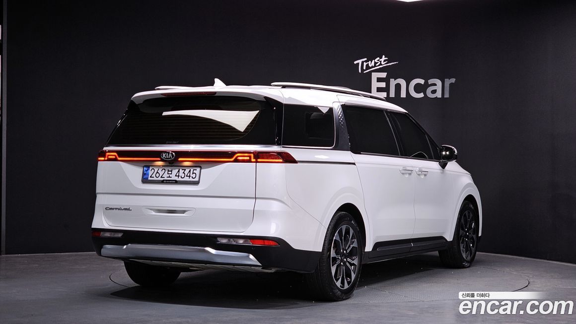 Kia Canival 2021