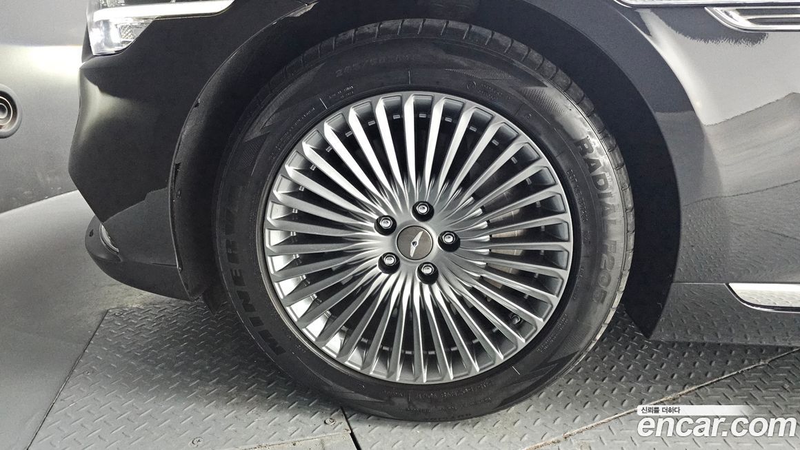 Genesis G90 2019