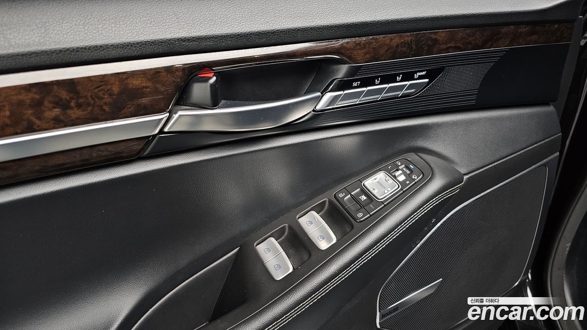 Genesis G90 2019