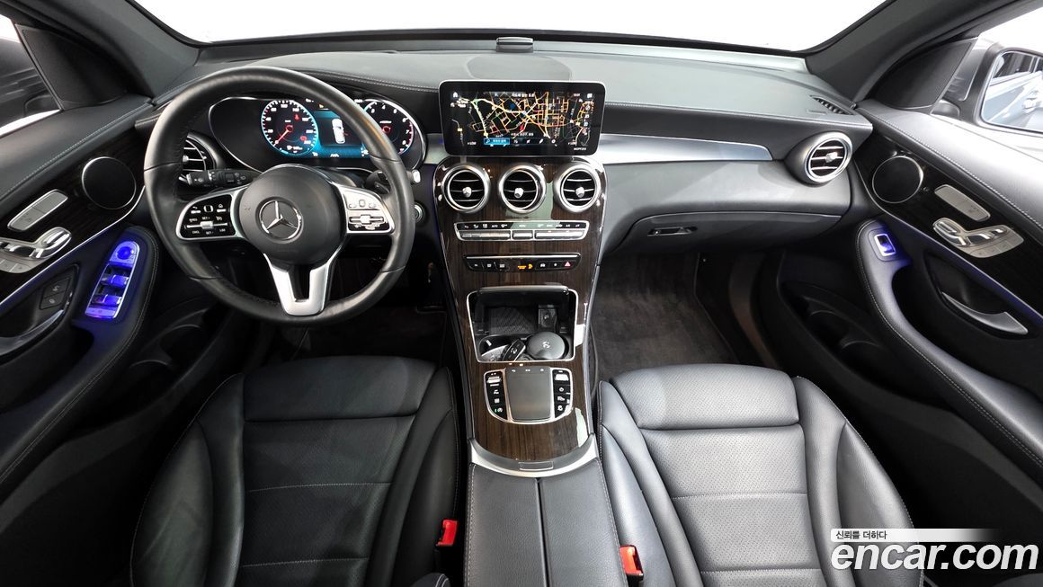 Mercedes-Benz GLC-Class 2020