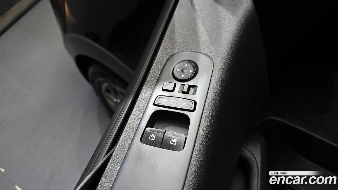 Hyundai Staria 2023