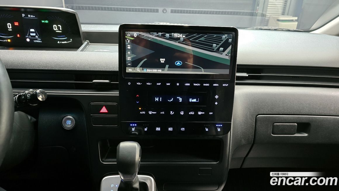 Hyundai Staria 2023
